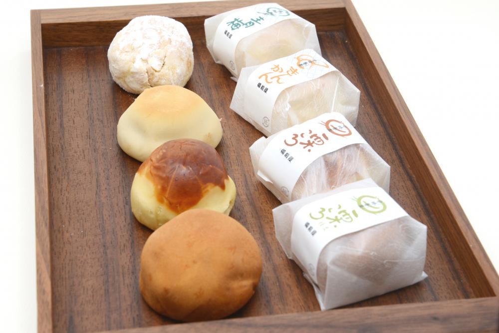 １．非時香菓（ときじくのかぐのこのみ）　4個入 ¥594(税込)
