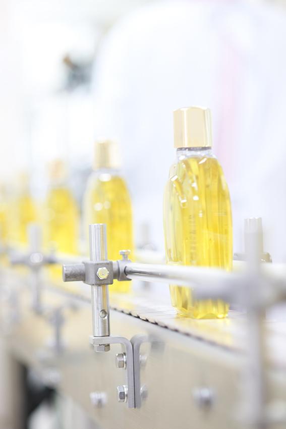 現代の女性に寄り添う「薬用 オパールR-Ⅲ」