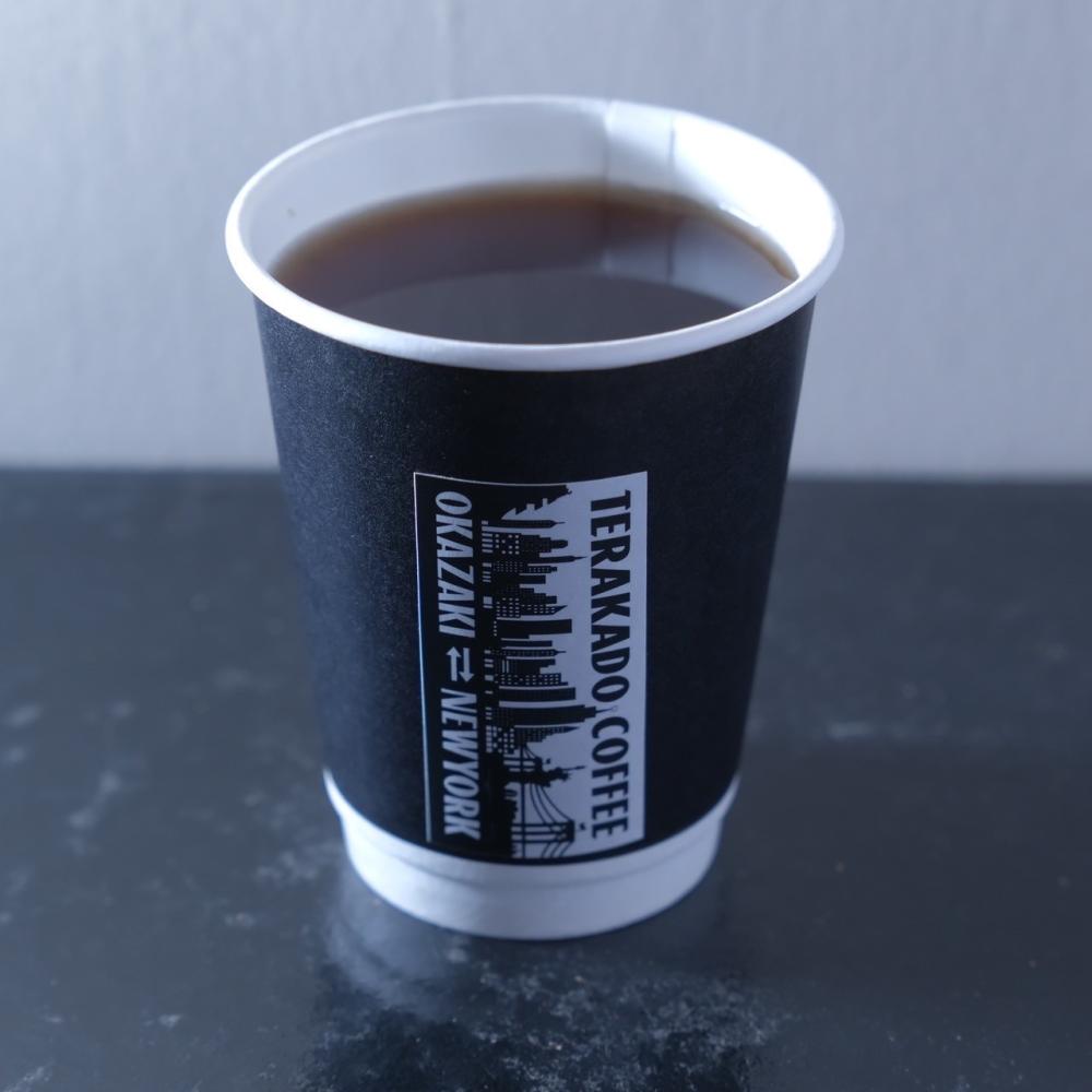 テラカドコーヒー岡崎ニューヨーク店｜岡崎城公園から徒歩10分。香り高い中深煎りのスペシャルティコーヒーを