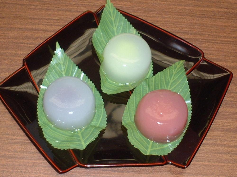 五万石藤見屋の水まんじゅう｜こしあん・ゆずあん・巨峰の３つの味を食べくらべ。