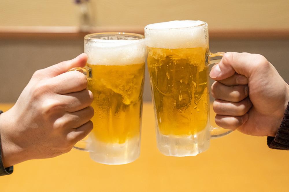 昼飲みもOK!! 夜もお酒に合うメニューをご用意しております。